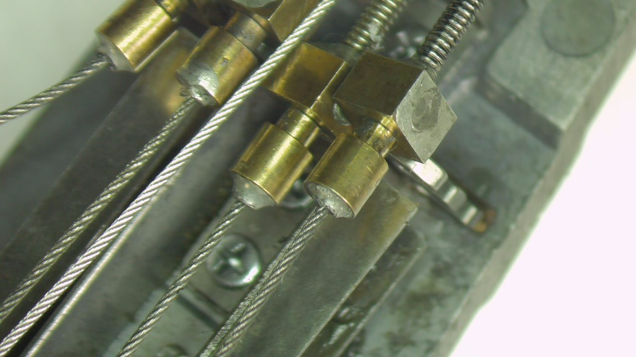 Protocolos de reparación de equipos de videoendoscopía IDECH